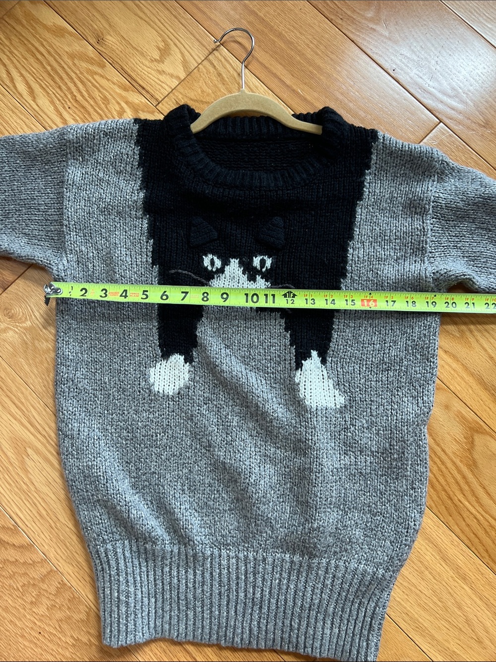 Cat Intarsia Knit Sweater vintage style front and back cat design - Picture 4 of 5